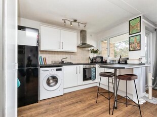 2 Bedroom Flat For Sale In Bristol