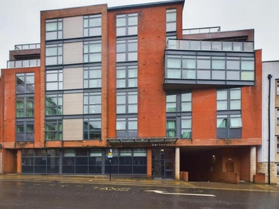 2 Bedroom Flat For Sale In City Centre, Sheffield