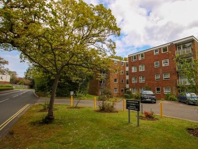 2 Bedroom Flat For Sale In Lordswood