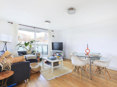 2 Bedroom Flat For Sale In Smugglers Way, Wandsworth