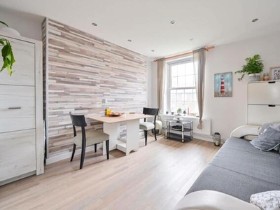 2 Bedroom Flat For Sale In South Bermondsey, London