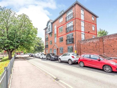 2 Bedroom Flat For Sale In Stafford, Staffordshire
