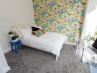 2 Bedroom House Share For Rent In Liverpool, Merseyside