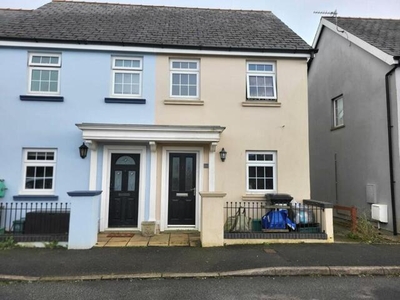2 Bedroom Semi-detached House For Sale In Haverfordwest, Pembrokeshire