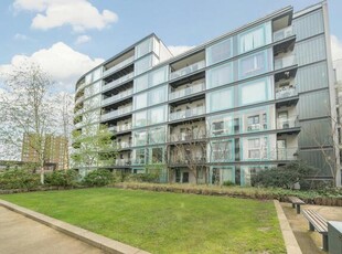 2 Bedroom Shared Living/roommate Hayes Great London