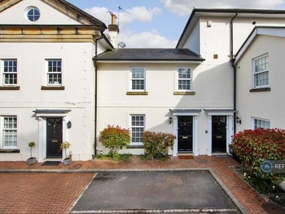2 Bedroom Terraced House For Rent In Tunbridge Wells