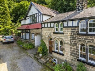 2 Bedroom Terraced House For Sale In Otley, West Yorkshire