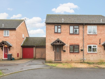 3 Bed House For Sale in Thatcham, Berkshire, RG19 - 5329333