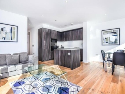 3 Bedroom Apartment For Rent In Lower Riverside, Greenwich Peninsula