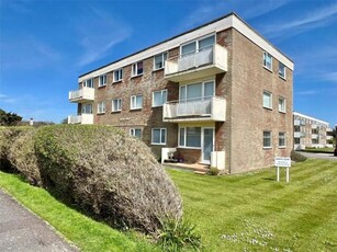 3 Bedroom Apartment For Sale In Lymington, Hampshire