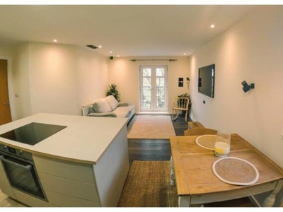 3 Bedroom Apartment For Sale In Preston