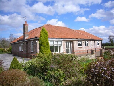 3 Bedroom Bungalow North Yorkshire East Riding Of Yorkshire
