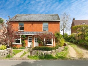 3 Bedroom Cottage For Sale In Southampton