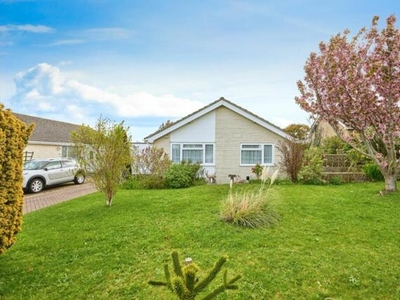 3 Bedroom Detached Bungalow For Sale In Lake