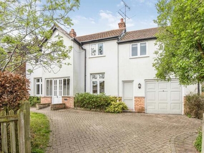 3 Bedroom Detached House For Rent In Henley-on-thames, Oxon