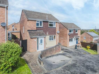 3 Bedroom Detached House For Sale In Swindon, Wiltshire