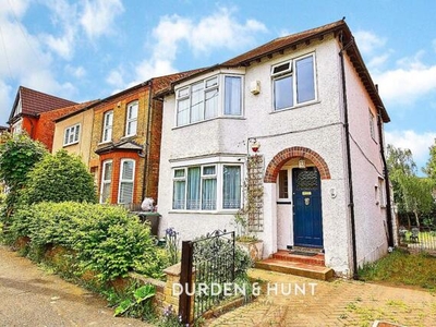 3 Bedroom Detached House For Sale In Woodford Green
