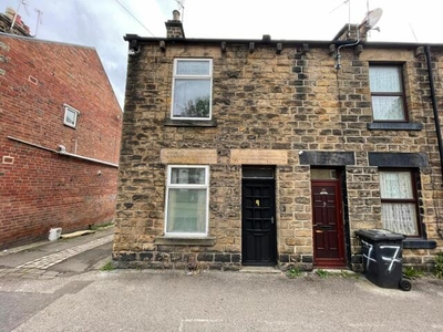 3 Bedroom End Of Terrace House For Sale In Barnsley