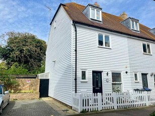 3 Bedroom End Of Terrace House For Sale In Whitstable