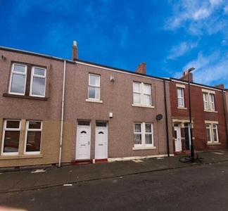 3 Bedroom Flat For Rent In North Shields