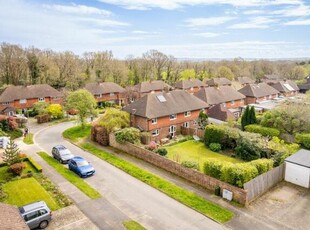 3 Bedroom House Oxted Surrey
