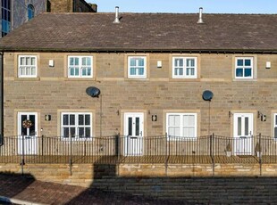 3 Bedroom House Ramsbottom Bury