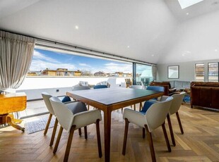 3 Bedroom Penthouse For Rent In Maida Vale