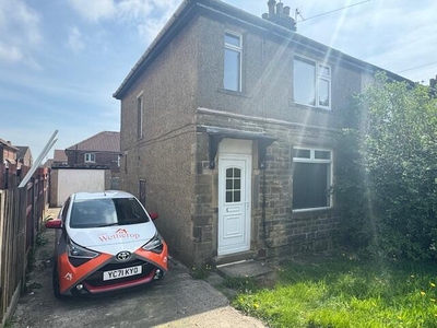 3 Bedroom Semi-detached House For Rent In Bradford, West Yorkshire