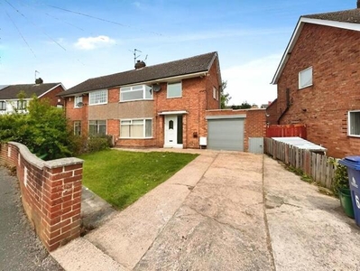 3 Bedroom Semi-detached House For Rent In Doncaster