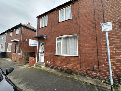 3 Bedroom Semi-detached House For Rent In Leeds, West Yorkshire