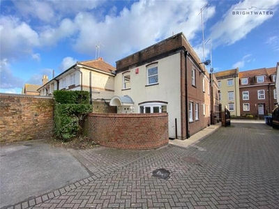 3 Bedroom Semi-detached House For Rent In Poole, Dorset