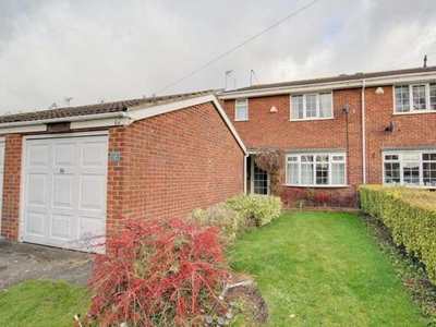 3 Bedroom Semi-detached House For Sale In Leconfield