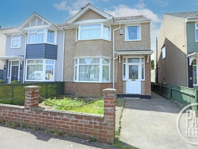 3 Bedroom Semi-detached House For Sale In Lowestoft