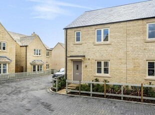 3 Bedroom Semi-detached House For Sale In Tetbury, Gloucestershire