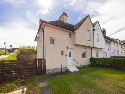 3 Bedroom Semi-detached Villa For Sale In Rosyth