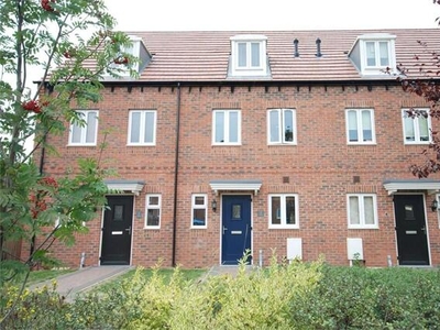 3 Bedroom Terraced House For Rent In Bilton, Rugby
