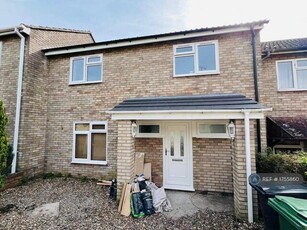 3 Bedroom Terraced House For Rent In Thetford