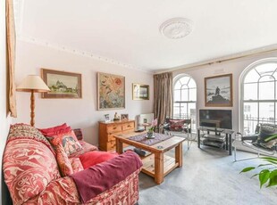 3 Bedroom Terraced House For Sale In Battersea Square, London