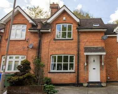 3 Bedroom Terraced House For Sale In Brentwood, Essex