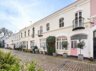 3 Bedroom Terraced House For Sale In Knightsbridge, London