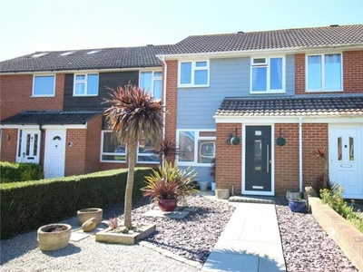 3 Bedroom Terraced House For Sale In Lee-on-the-solent, Hampshire