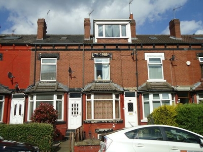 3 bedroom terraced house for sale Leeds, LS11 7JW