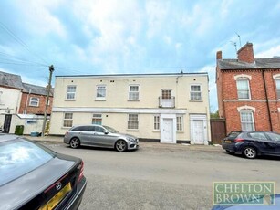 4 Bedroom Apartment For Sale In Northampton