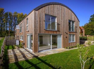 4 Bedroom Barn Conversion For Sale In Knowle