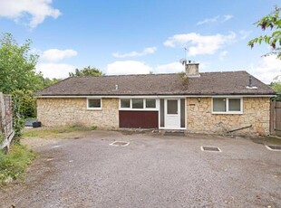 4 Bedroom Bungalow Banbury Northamptonshire