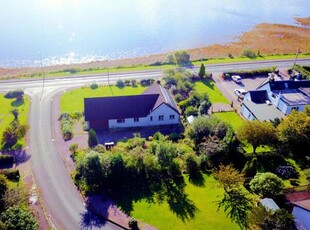 4 Bedroom Bungalow By Inveraray By Inveraray