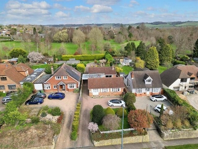 4 Bedroom Detached Bungalow For Sale In Bearsted