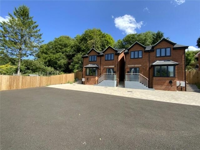 4 Bedroom Detached House For Sale In Aldbourne, Wiltshire