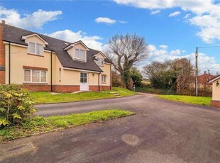 4 Bedroom Detached House For Sale In Ross-on-wye, Hfds