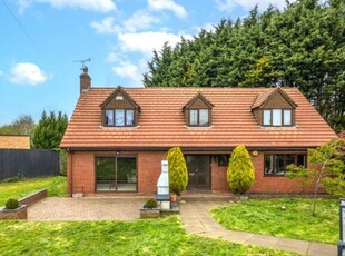 4 Bedroom Detached House For Sale In Rugby, Warwickshire